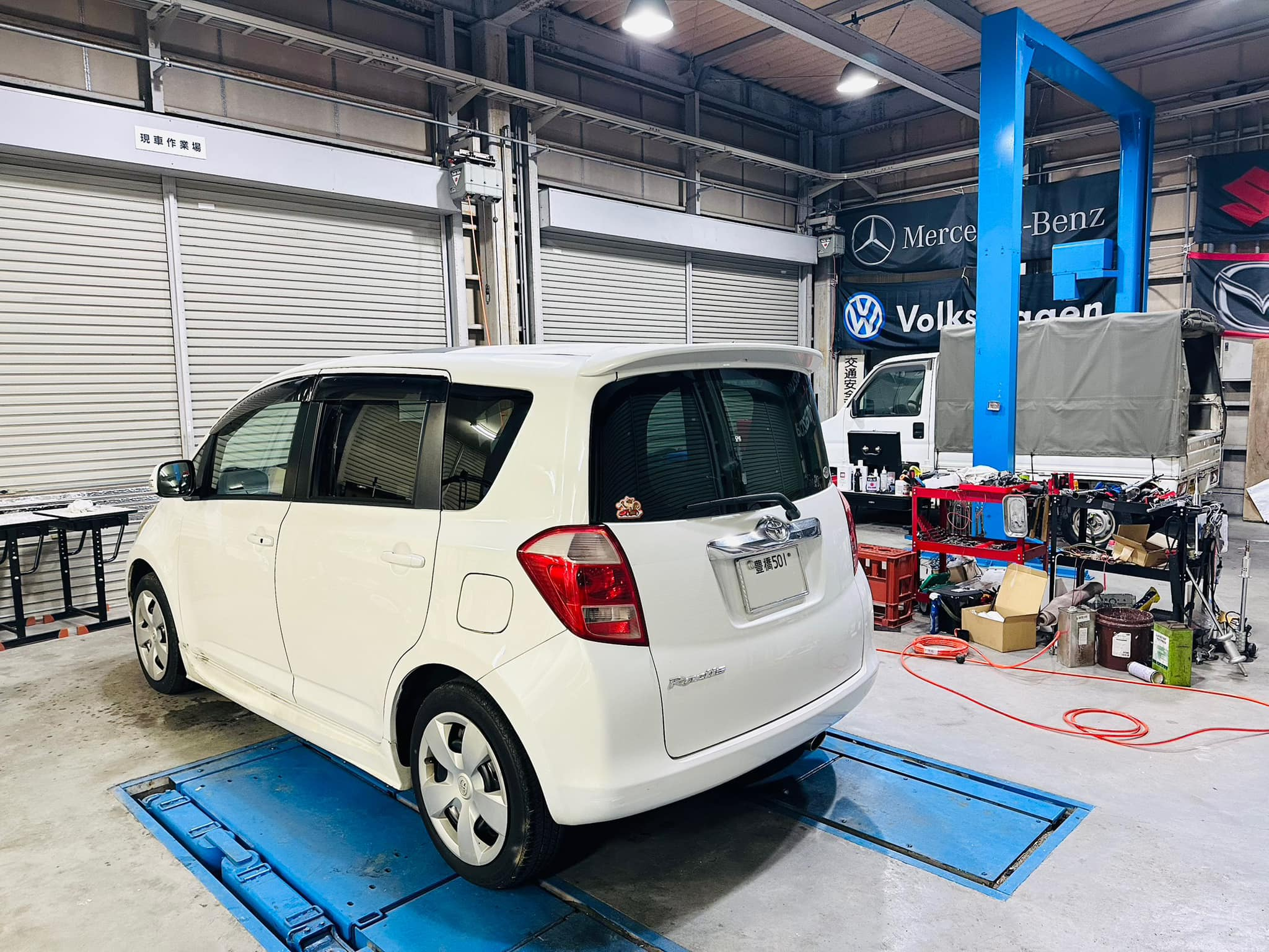 今日は車検のプリウスさんから🚘